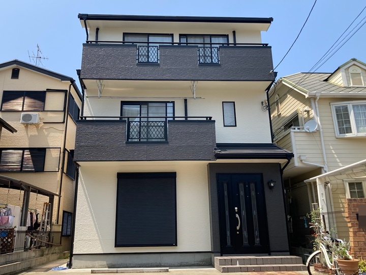 堺市北区　M様邸　外壁・屋根塗装工事　2022年7月完工　