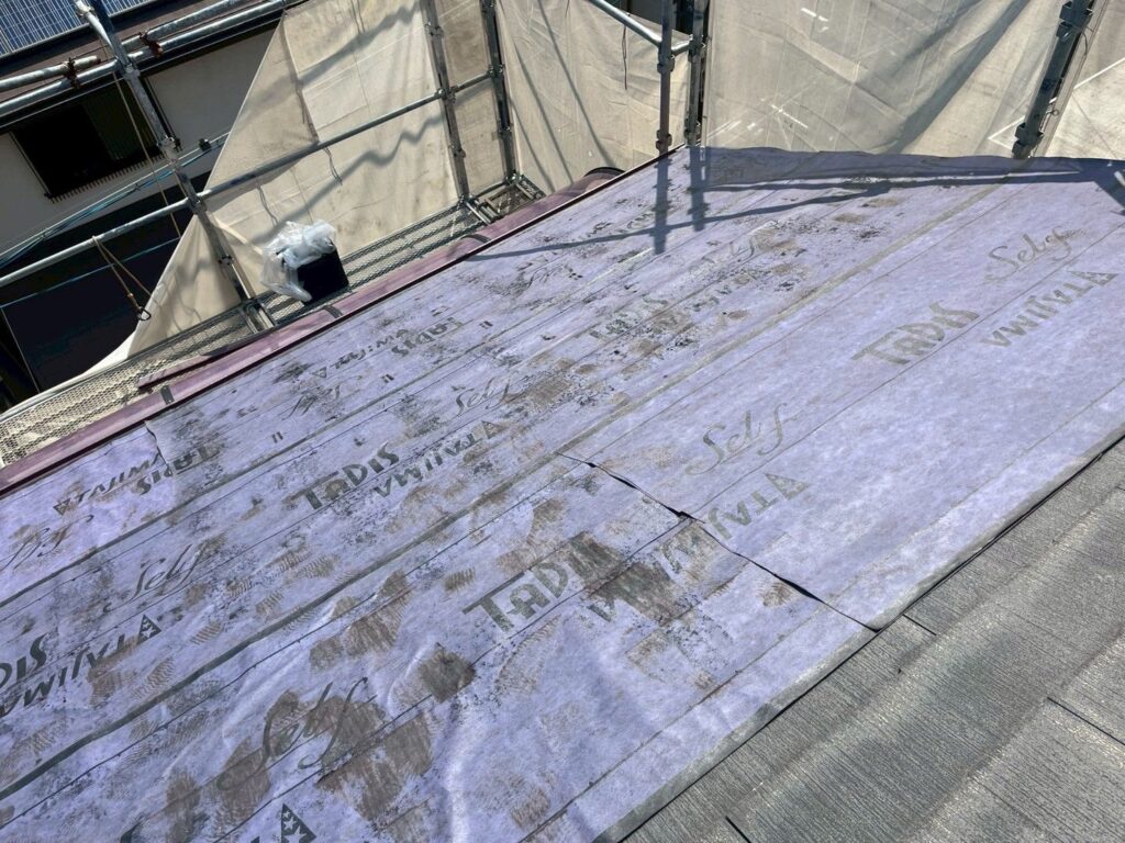 屋根(防水シート)