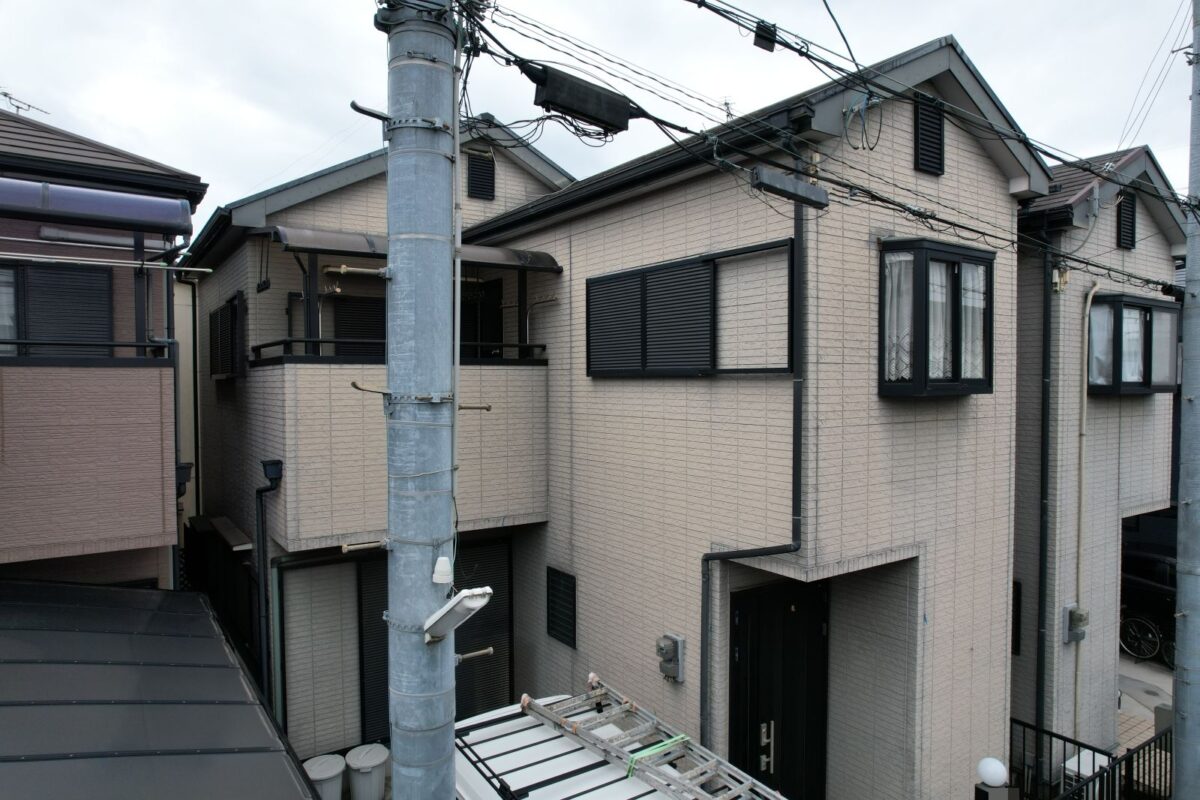 ナチュラルな雰囲気は変えず、パッと明るい外観に