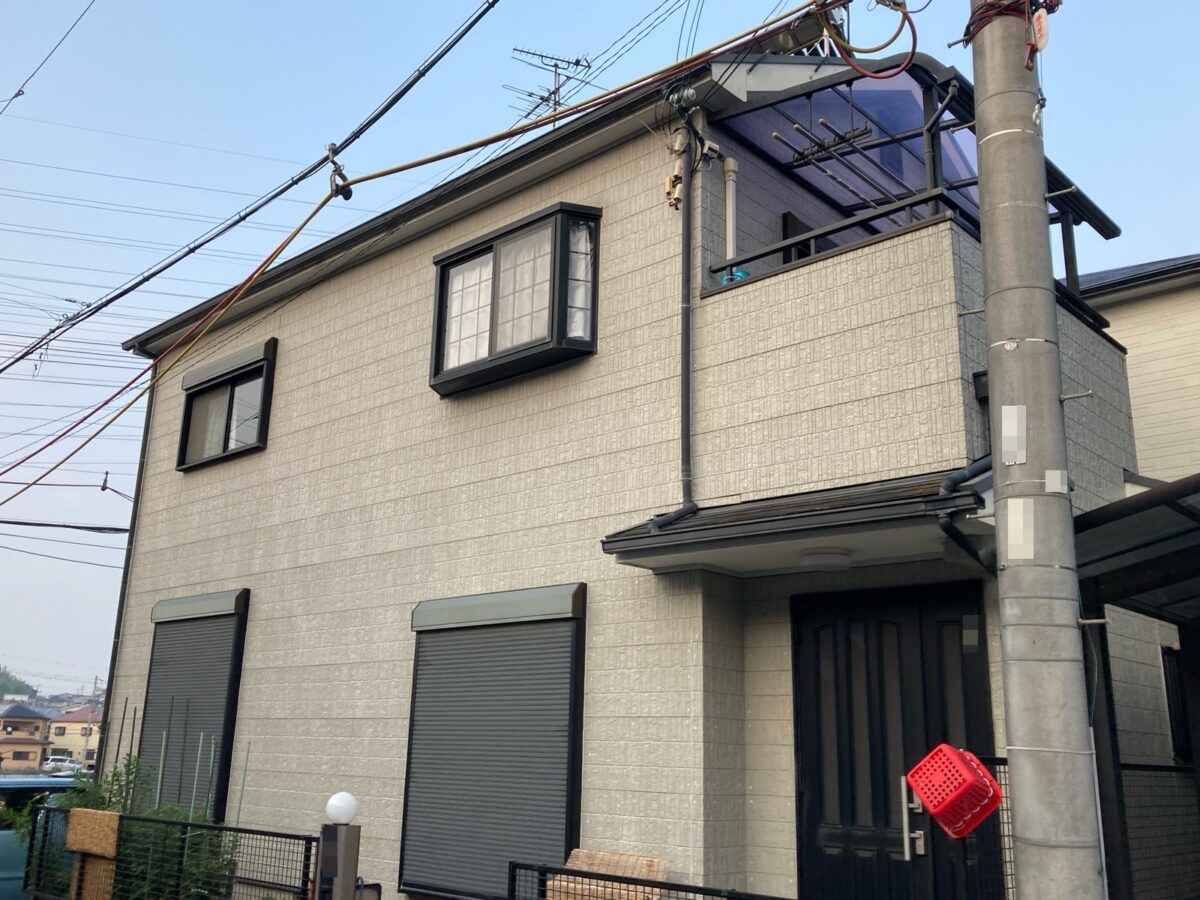 色替えで気分も一新。ブルーが映える外観へ