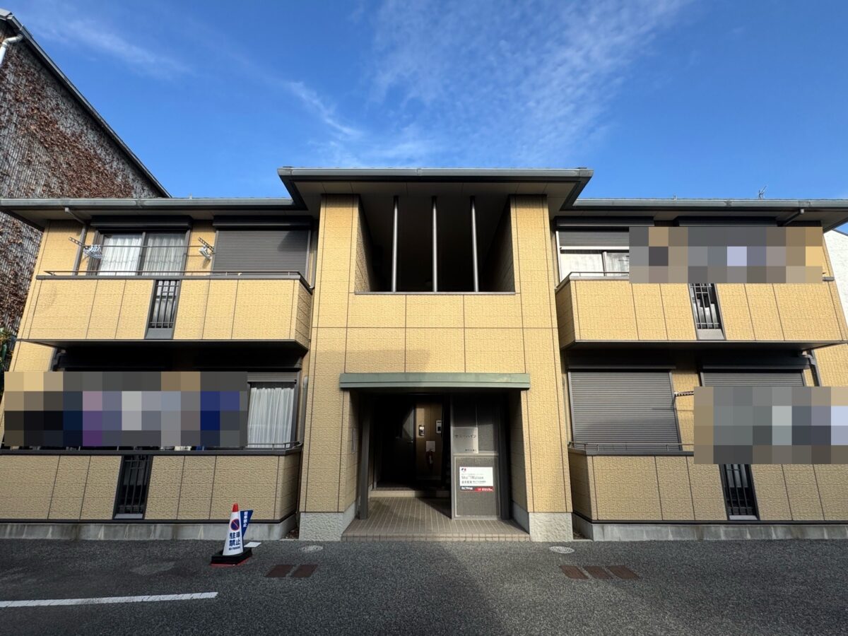 落ち着きと品の良さで魅せる。 大人っぽく、きちんと感のある住まいへ。