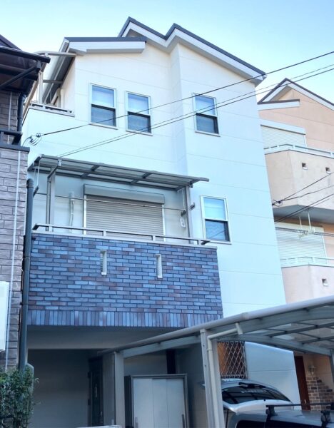 八尾市高安町北　N様邸 外壁・屋根カバー工法事例　
